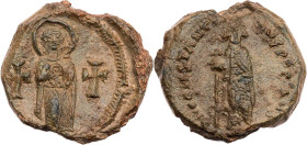 Constans II., 641-668. Bleisiegel Vs.: nimbierte Muttergottes steht v. v., zu den Seiten je ein Kreuz, Rs.: D N CONSTANTI-NUS Pe Pe AVG, Constans II. ...