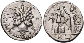 RÖMISCHE REPUBLIK
M. Furius L. f. Philus, 119 v. Chr. AR-Denar Rom Vs.: M · FOVRI · L · F, Doppelkopf des Ianus mit Lorbeerkranz, Rs.: ROMA, Roma ste...