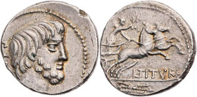 RÖMISCHE REPUBLIK
L. Titurius L. f. Sabinus, 89 v. Chr. AR-Denar Rom Vs.: Kopf des Titus Tatius n. r., dahinter SA[BIN], Rs.: Victoria mit Kranz in B...