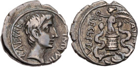 IMPERATORISCHE PRÄGUNGEN
Octavianus. AR-Quinar 29-28 v. Chr. italische Mzst. (Brindisi oder Rom?) Vs.: CAESAR IMP VII, Kopf n. r., Rs.: ASIA RECEPTA,...