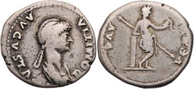 RÖMISCHE KAISERZEIT
Domitia, Gemahlin des Domitianus, Augusta, 82-96 n. Chr. AR-Cistophor 82 n. Chr. Ephesus (oder Rom), für den Umlauf in Asia Vs.: ...