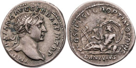 RÖMISCHE KAISERZEIT
Traianus, 98-117 n. Chr. AR-Denar 107-108 n. Chr. Rom Vs.: IMP TRAIANO AVG GER DAC P M TR P, Büste mit drapierter linker Schulter...