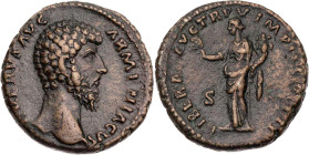 RÖMISCHE KAISERZEIT
Lucius Verus, 161-169 n. Chr. AE-As 165 n. Chr. Rom Vs.: L VERVS AVG ARMENIACVS, Kopf n. r., Rs.: LIBERAL AVG TR P V IMP II COS I...