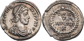 RÖMISCHE KAISERZEIT
Iulianus II., 360/361-363 n. Chr. AR-Siliqua Sirmium Vs.: FL CL IVLIA-NVS PP AVG, gepanzerte und drapierte Büste mit Perlendiadem...