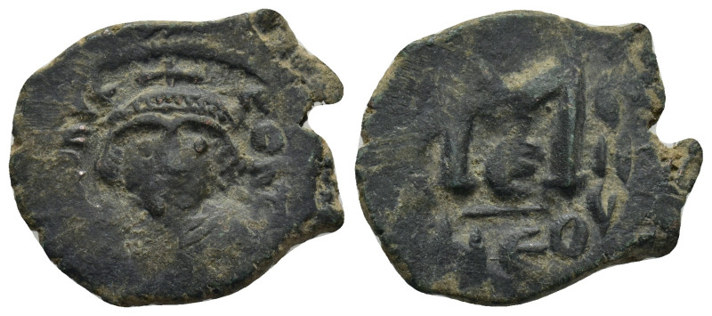 Byzantine bronze coin (4.78 Gr. 23mm.)