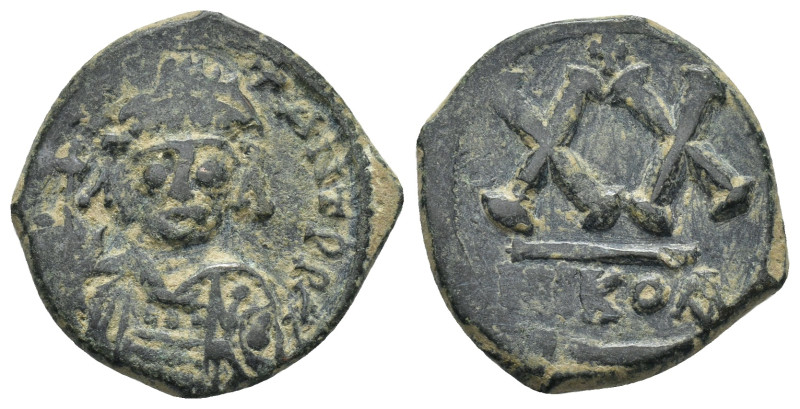 Byzantine bronze coin (5.28 Gr. 22mm)