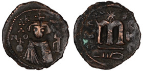 Arab-Byzantine. (685-692 AD) Fals. (21mm, 3,33g). Emesa. Obv: facing imperial bust holding globus cruciger. Rev: M.