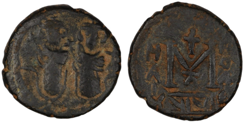 Justin II. and Sophia. (565-578 AD). Follis. (19mm, 5,32g) Nicomedia. Obv: Justi...