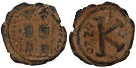 Justin II. and Sophia. (565-578 AD). 1/2 Follis. (24mm, 6,71g). Nicomedia. Obv: Justin II. and Sophia enthroned facing. Rev: K.