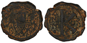 Maurice Tiberius. (600-601 AD). 1/2 Follis. (22mm, 5,61g) Constantinople. Obv: bust of Maurice Tiberius facing. Rev: A/N/N/O K.