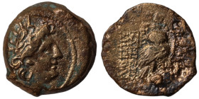 Cleopatra Thea and Antiochos VIII. (123-122 BC). Bronze . (18mm, 6,35g) Antioch.