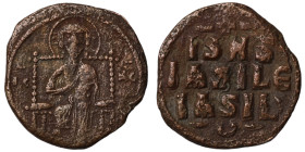 Basil II. and Constantine VIII. (1020-1028 AD). Follis. (27mm, 7,43g) Constantinople. Obv: Christ enthroned facing. Rev: legend in three lines.