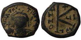 Maurice Tiberius. (600-601 AD). 1/2 Follis. (18mm, 5,00g) Constantinople. Obv: bust of Maurice Tiberius facing. Rev: A/N/N/O K.