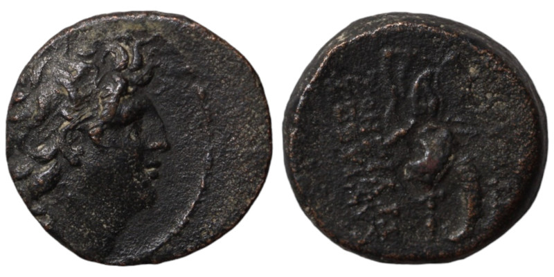 Tryphon. (142-138 BC). Bronze . (18mm 4,58g) Antioch.
