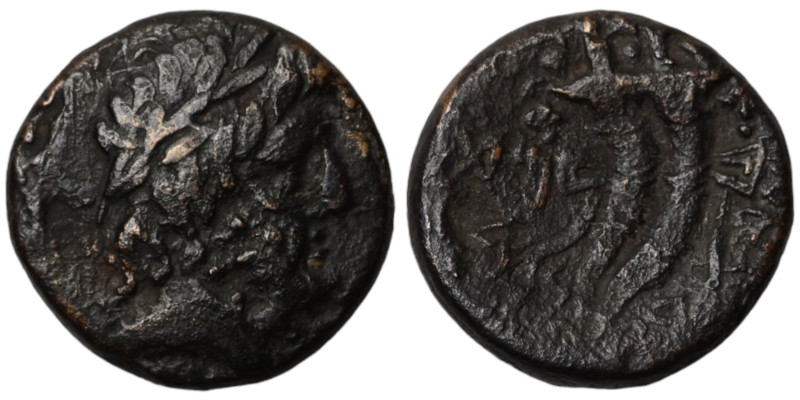 Phoenicia. Marathos. (113-112 BC). Bronze . (18mm 5,29g) Obv: laureate head of Z...