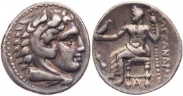 MAKEDONIEN, KÖNIGREICH
Alexander III., 336-323 v. Chr. AR-Drachme 325-323 v. Chr. Milet Vs.: Kopf des Herakles mit Löwenskalp n. r., Rs.: Zeus aetoph...
