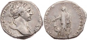 ARABIA PETRAEA BOSTRA
Traianus, 98-117 n. Chr. AR-Tridrachme Vs.: Kopf mit drapierter linker Schulter und Lorbeerkranz n. r., Rs.: Arabia steht mit Z...