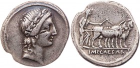 IMPERATORISCHE PRÄGUNGEN
Octavianus AR-Denar 29-27 v. Chr. Mzst. in Italien (Rom oder Brindisi?) Vs.: Kopf des Apollo (mit den Gesichtszügen des Octa...