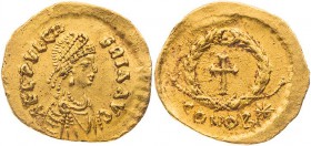 RÖMISCHE KAISERZEIT
Aelia Pulcheria, Schwester des Theodosius II., 402-450 n. Chr. AV-Tremissis 441-450 n. Chr. Constantinopolis Vs.: AEL PVLCH-ERIA ...