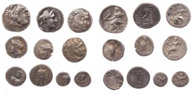 Lot, griechische Münzen AR-Prägungen vom Trihemiobol bis zur Drachme, darunter Sinope (4), Alexander III. (3), Chersonesos, Demetrios I. Soter; dazu e...