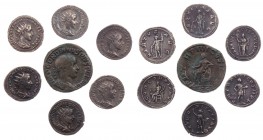 Lot, römische Münzen 6 Antoniniane und 1 Sesterz des Gordianus III. 7 Stück Antoniniane mit dunkler Tönung, ss-vz