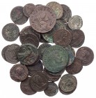 Lot, römische Münzen Folles, darunter Diocletianus, Constantius I. Chlorus, Constantinus I., Helena, Crispus, Constantinus II. und Arcadius; dazu: 5 A...