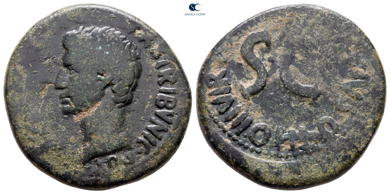 Augustus 27 BC-AD 14. Rome
As Æ

27 mm, 13,19 g



Fine