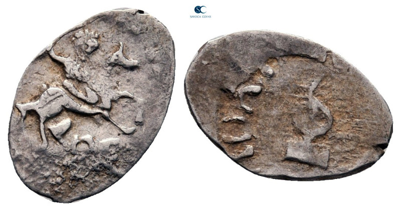 Russia. Ivan III - Vasiliy III AD 1462-1533.
Denga AR 

13 mm, 0,39 g



...
