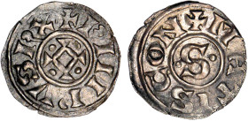 PHILIPPE Ier (1060-1108)
Mâcon : Denier, 2e type
 - TTB 45 (TTB++)
Rare surtout en l'état !


D 81
MÂCON - ARGENT - 0,97g
 -------------------...
