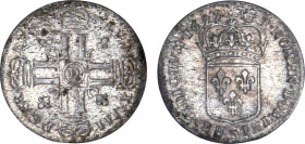 LOUIS XIV le Grand (1643-1715)
Sol de 15 deniers sur flanc neuf
1695 D - TTB 30 (TTB-)
Frappe médaille - Rare !, paillage


DR 402, D 1581, GR 9...