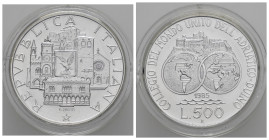 Repubblica Italiana. 500 Lire 1985 "Mondo Unito". Ag. FDC
