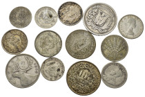 Monete mondiali. Lotto di 13 monete. Ag. Peso complessivo (40 g). MB-BB