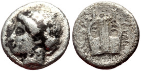 *Very rare*
Ionia, Kolophon AR Diobol (Silver, 0.97g, 10mm) 400-350 BC. 
Obv: Head of Apollo on the left, the hair falling on the nape of the neck. Re...