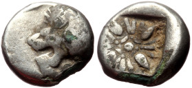 Ionia, Miletos AR Diobol (Silver, 9mm, 0.87g) Late 6th-early 5th century BC. 
Obv: Forepart of lion left, head reverted 
Rev: Stellate pattern within ...