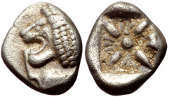 Ionia, Miletos AR Diobol (Silver, 9mm, 1.04g) Late 6th-early 5th century BC. 
Obv: Forepart of lion left, head reverted 
Rev: Stellate pattern within ...