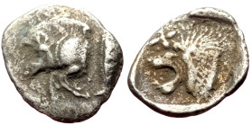 Mysia, Kyzikos (ca 450-400 BC) AR Hemiobol (Silver, 10mm, 0.38g). 
Obv: Forepart of boar left; to right, tunny upward 
Rev: Head of roaring lion left;...