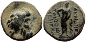 Phrygia, Acmoneia AE (Bronze, 17mm, 3.09g) 1st century BC Timotheos Menela, magistrate.
Obv: Head of Zeus right, wearing oak wreath.
Rev: AKMONE TIMOΘ...