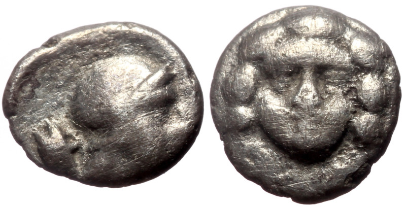 Pisidia, Selge AR Obol (Silver, 0.86g, 9mm) ca 4th century BC.
Obv: Head of gorg...