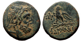 Pontos, Pharnakeia, Ae,(Bronze, 7.83 g 21mm) Struck under Mithridates VI Eupator, ca 95-90 or 80-70 BC
Obv: Laureate head of Zeus right.
Rev: ΦΑΡΝΑΚΕΙ...