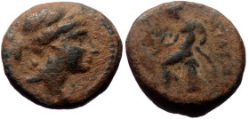 Seleukid King of Syria, Antioch, Antiochos I Soter (281-261 BC) AE (Bronze, 15mm, 4,47g)
Obv: Diademed head right 
Rev: BAΣIΛEΩΣ ANT-IOXOY, Apollo on ...