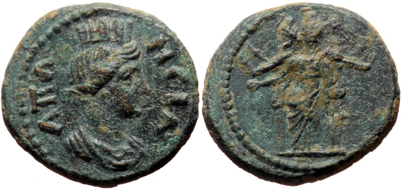 Phrygia. Apameia AE (Bronze, 2.94g, 16mm) Pseudo-autonomous issue 200-300.
Obv: ...