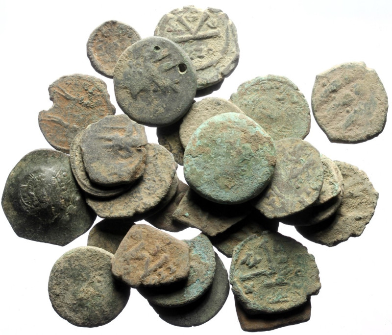 30 Ancient AE (Bronze, 118.46g)