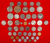 DIVERSE
 Lot Jubiläumslot mit 50 verschiedenen Münzen von 1968 aus aller Herren Länder: u. a. Ägypten, Belgien, Bolivien, Burundi, Ceylon, Costa Rica...