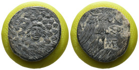 Pontos. Amisos. Mithradates VI. Eupator. (85-65 BC) Æ Bronze. Obv: Aegis facing. Rev: Nike advancing to right. Weight 7.46 gr - Diameter 23 mm