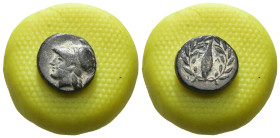 uncertain greek Æ Bronze. Weight 1.43 gr - Diameter 11 mm