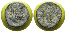 Phyrgia. Apameia. (88-40 BC) Æ Bronze. Obv: laureate head of Zeus right. Rev: facing statue of Artemis Anaïtis. Weight 7.55 gr - Diameter 20 mm