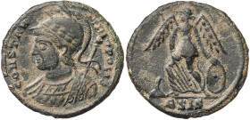 (330-333 d.C.). Constantino I. Siscia. AE 19. (Spink 16468) (Co. 21) (RIC. 224). 2,53 g. MBC.