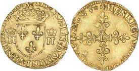 Henri III - Ecu d'or au soleil croix de face, 2ème type, 1578 L (Bayonne)
Type avec les deux H couronnés de chaque côté de l'écu au revers.

Or - 3...