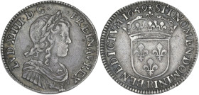 Louis XIV - 1/4 écu à la mèche longue 1649 B (Rouen)

Argent - 6,78 grs - 27 mm
G.140
TTB

Type rare ! R2 dans le Gadoury des royales. Patine gr...
