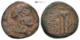 Greek coin (6.06g 19mm)